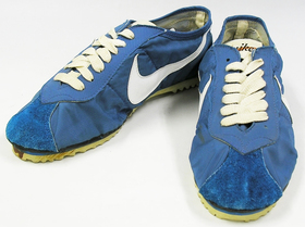 ナイキ（NIKE） マラソン 70s 日本製