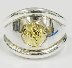 ファーストアローズ（first arrow’s） k18付丸型フチ付リング