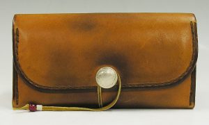 ゴローズ（goro’s） 三つ折り長財布