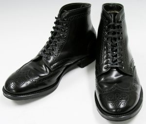 オールデン×ブルーブルー(ALDEN×BLUEBLUE) ウイングチップコードバンブーツ