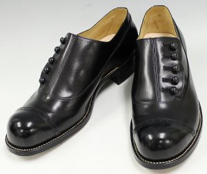 オーセンティックシュー＆コー(AUTHENTIC SHOE&Co) BUTTONED ドレスシューズ