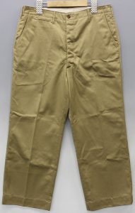 アットラスト(Atlast&Co) チノパン